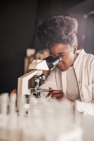 forensics scientist